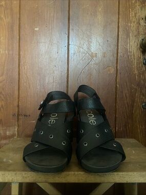 ALL SHOES 20$ Nicole Black Leather Eyelet Cross-Strap wedge heel Sandals